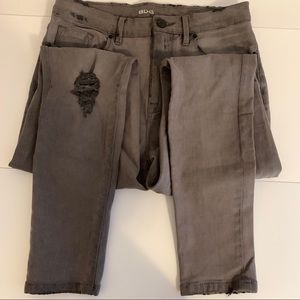 BDG Twig High Rise Ankle distressed grey jean